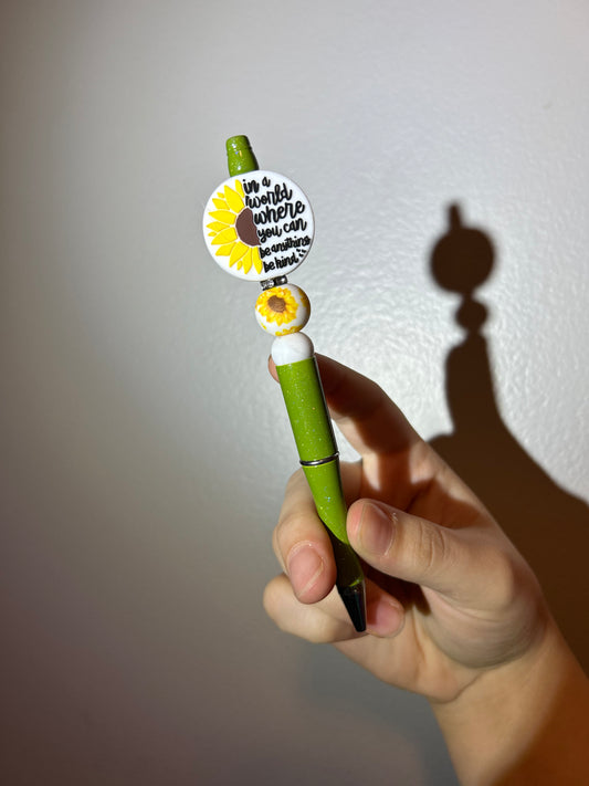 Be kind Green Glitter Pen